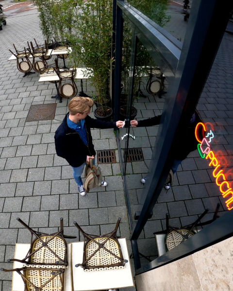 Employees at Cafe closing up shop with ADC access control
View from camera
Video Still