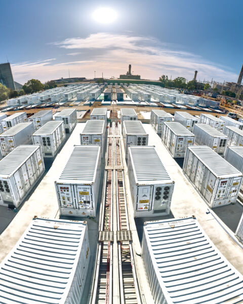 storage units outside