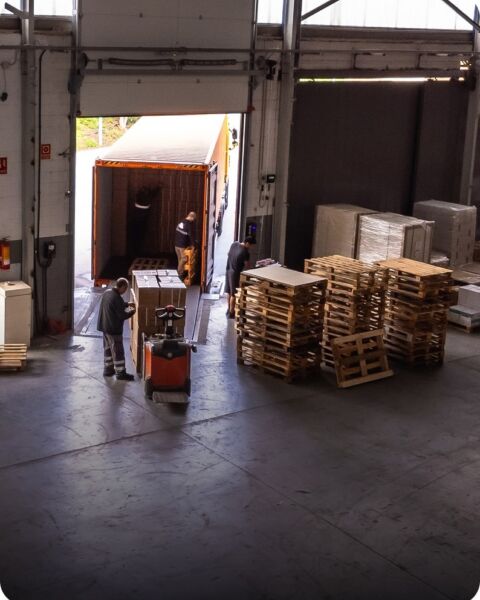 Warehouse loading dock